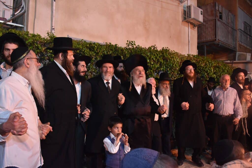  ל"ג בעומר בחצר הקודש אשלג 