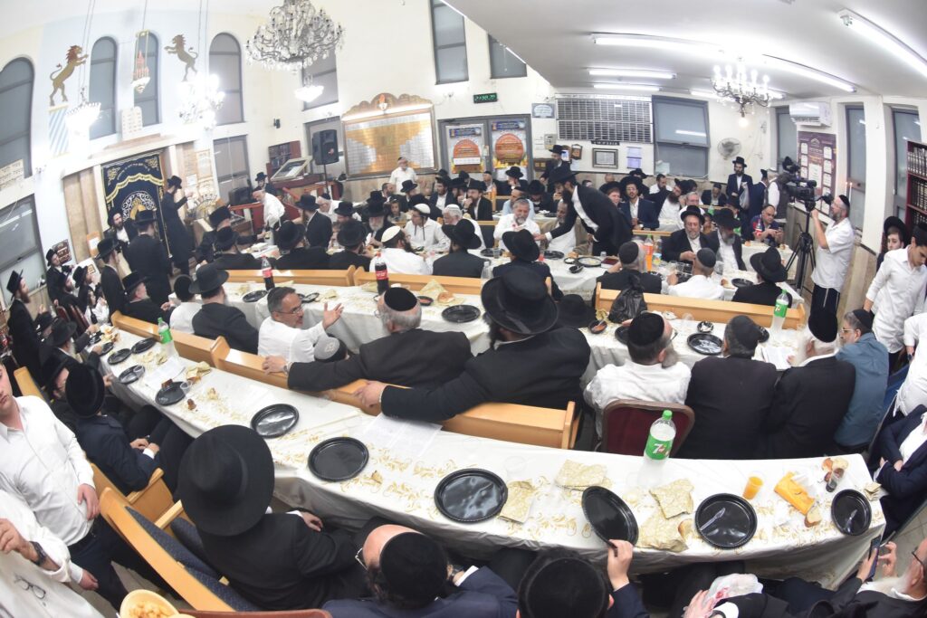  ל"ג בעומר בחצר הקודש אשלג 