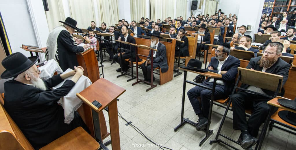 בכי תמרורים: חיפה החרדית ספדה למרן הגרי"ג