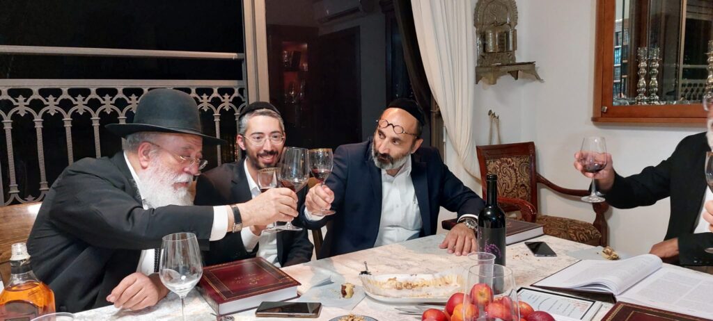 צפו: כך ציין הראשל"צ את הוצאת ספרו העשירי