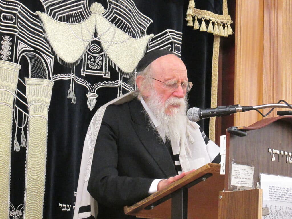 צפו בגלריה: ב-'קרית מלך' ספדו לנשיא הישיבה צפו בגלריה: ב-'קרית מלך' ספדו לנשיא הישיבה