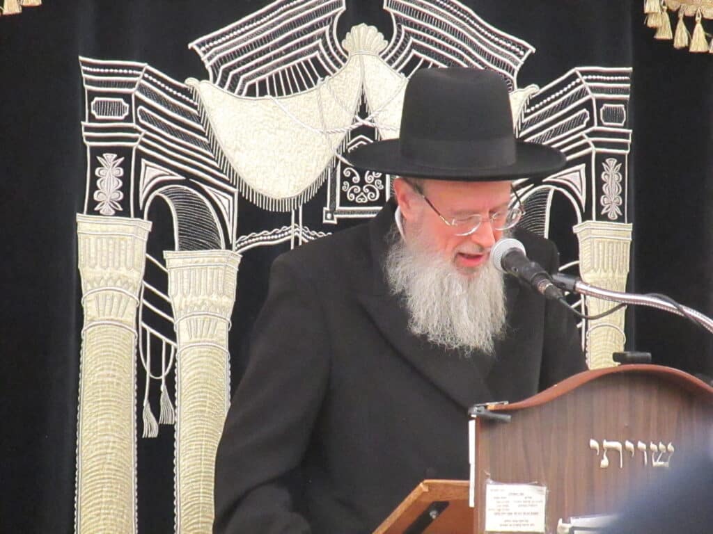 צפו בגלריה: ב-'קרית מלך' ספדו לנשיא הישיבה צפו בגלריה: ב-'קרית מלך' ספדו לנשיא הישיבה