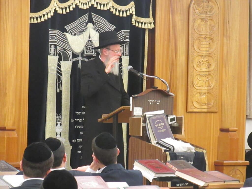 צפו בגלריה: ב-'קרית מלך' ספדו לנשיא הישיבה צפו בגלריה: ב-'קרית מלך' ספדו לנשיא הישיבה