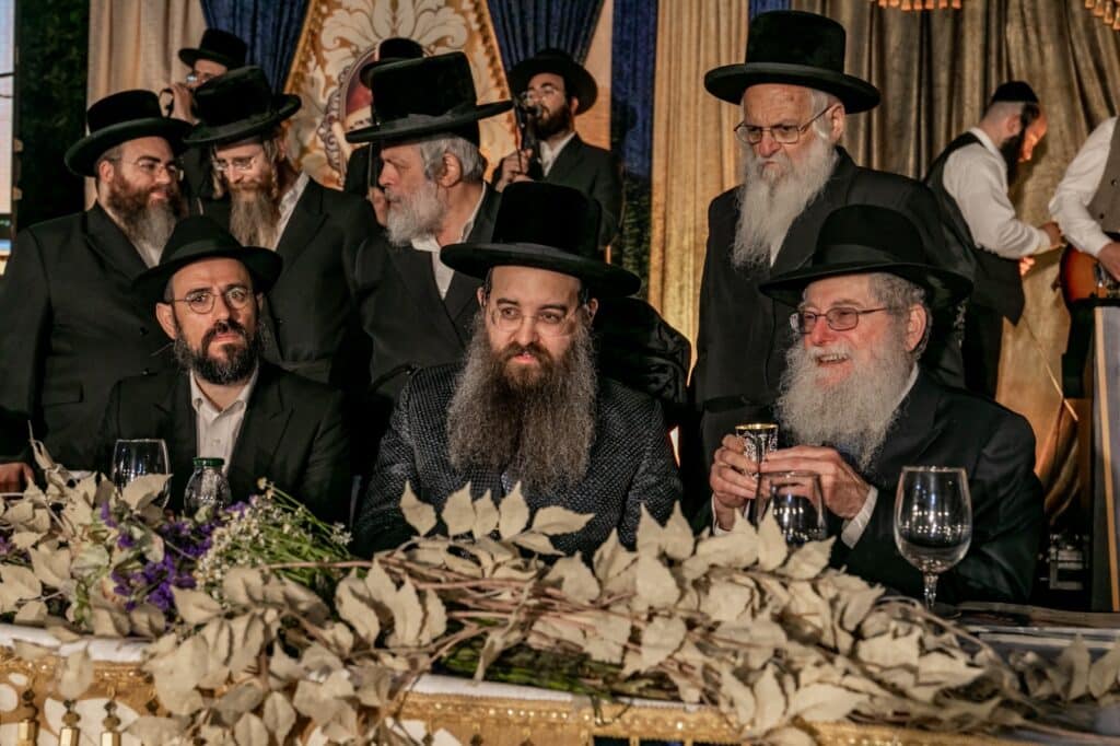 בחב"ד חגגו סיום הרמב"ם במעמד האדמו"ר מסדיגורא