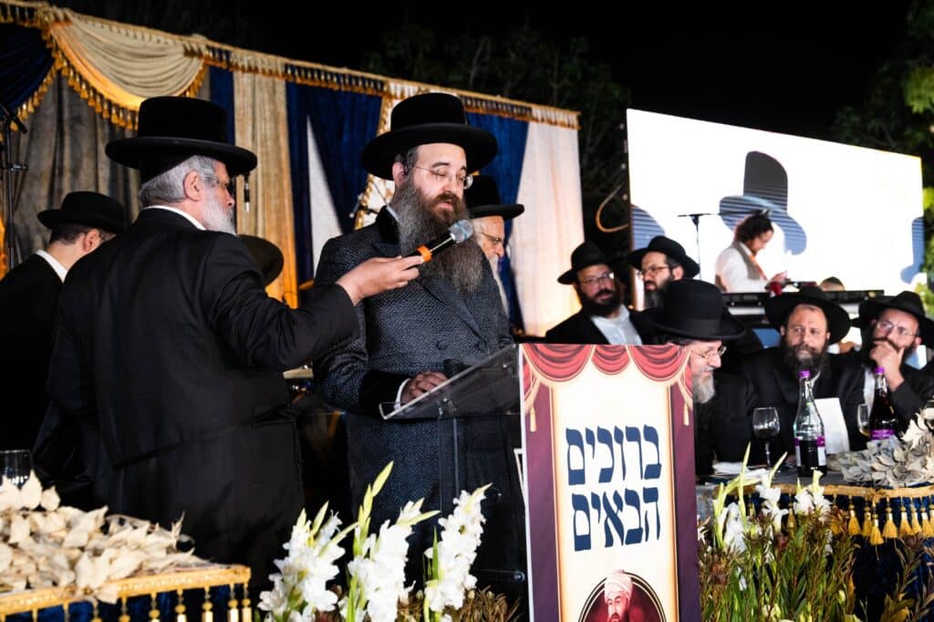 בחב"ד חגגו סיום הרמב"ם במעמד האדמו"ר מסדיגורא