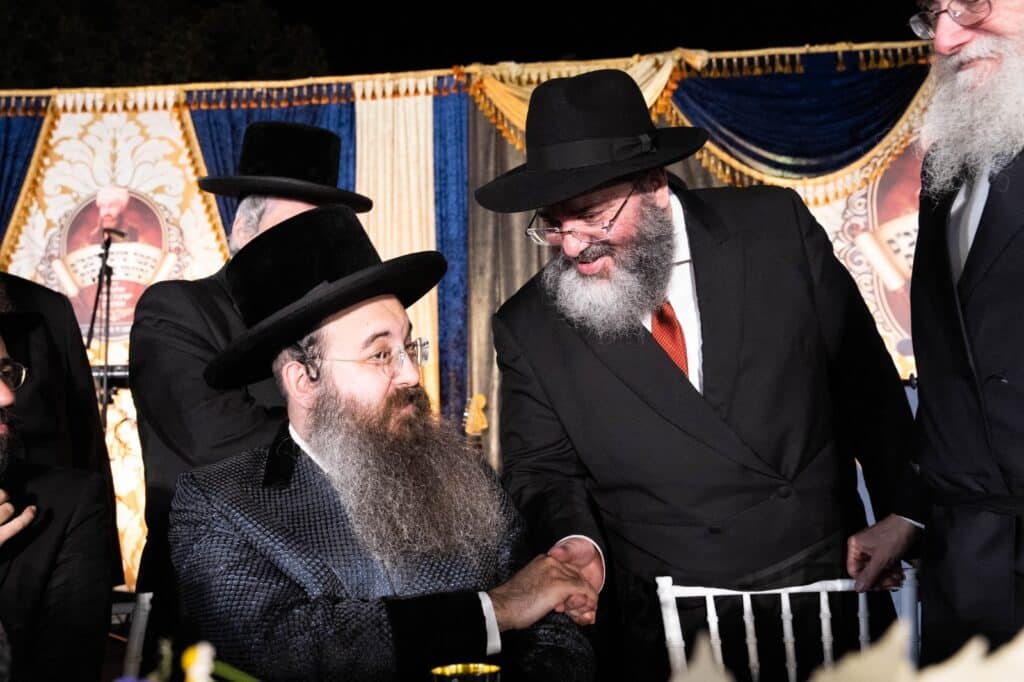 בחב"ד חגגו סיום הרמב"ם במעמד האדמו"ר מסדיגורא