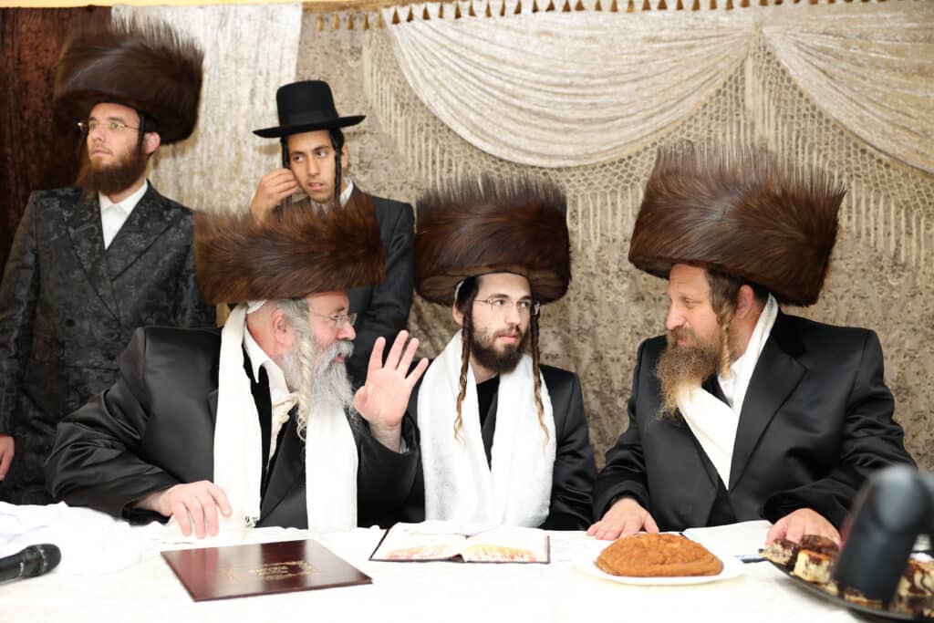 גלריה: בראחוב חגגו את שמחת נישואי בן האדמו"ר