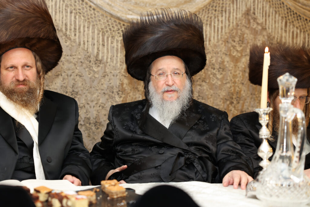 גלריה: בראחוב חגגו את שמחת נישואי בן האדמו"ר