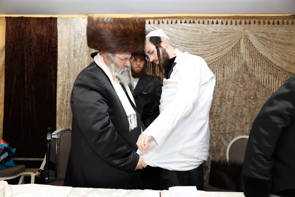 גלריה: בראחוב חגגו את שמחת נישואי בן האדמו"ר