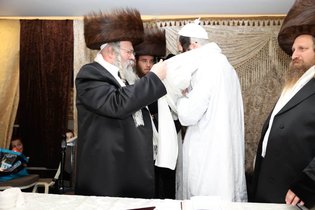 גלריה: בראחוב חגגו את שמחת נישואי בן האדמו"ר