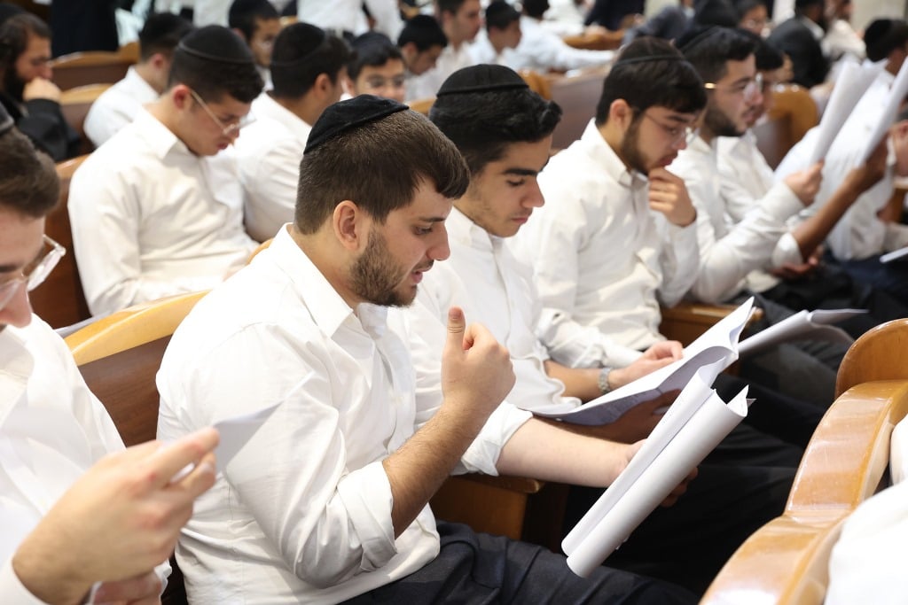 עצרת זיכרון: גדולי ישראל התכנסו בישיבת 'לב אליהו'