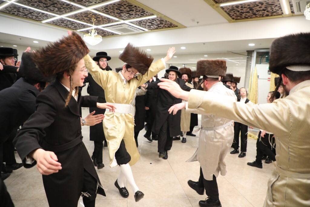 במשכנות הרועים חגגו פארשפיל לנכד האדמו"ר