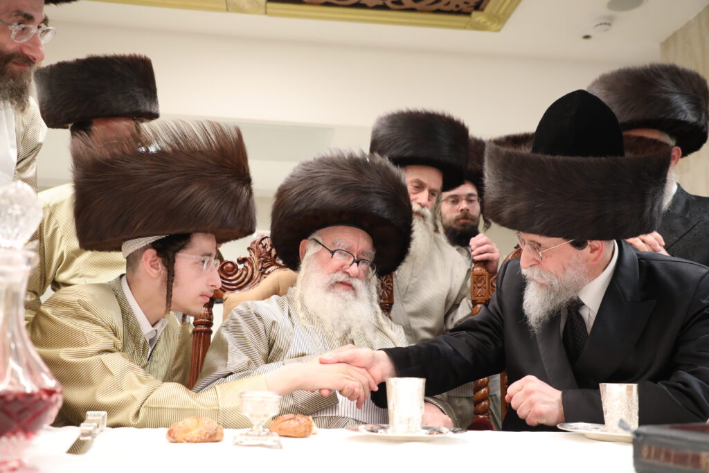 במשכנות הרועים חגגו פארשפיל לנכד האדמו"ר