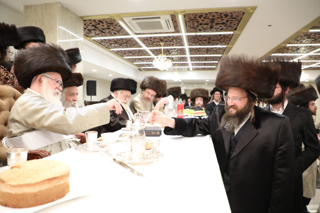 במשכנות הרועים חגגו פארשפיל לנכד האדמו"ר