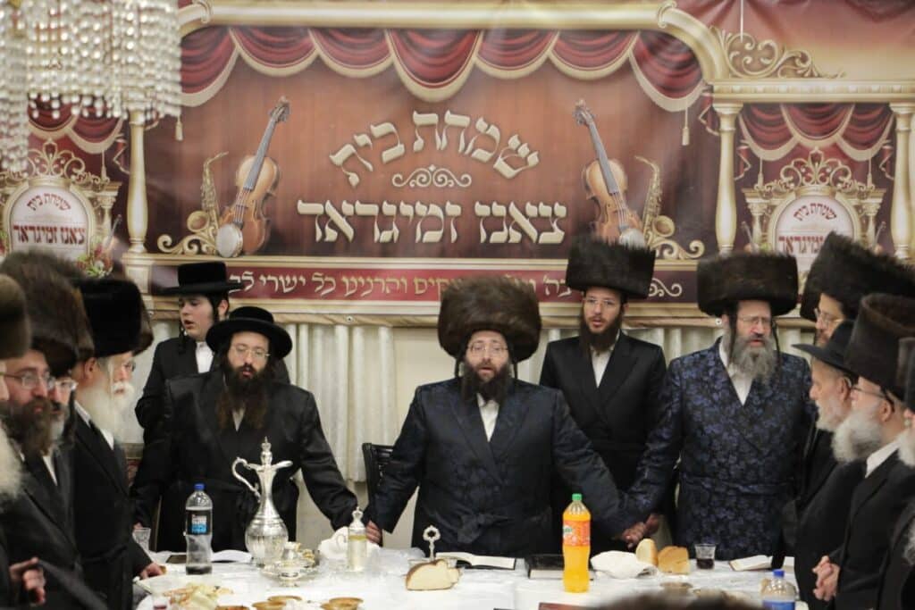 לקראת שמחת נישואיו: האדמו"ר התחדש בשטריימל