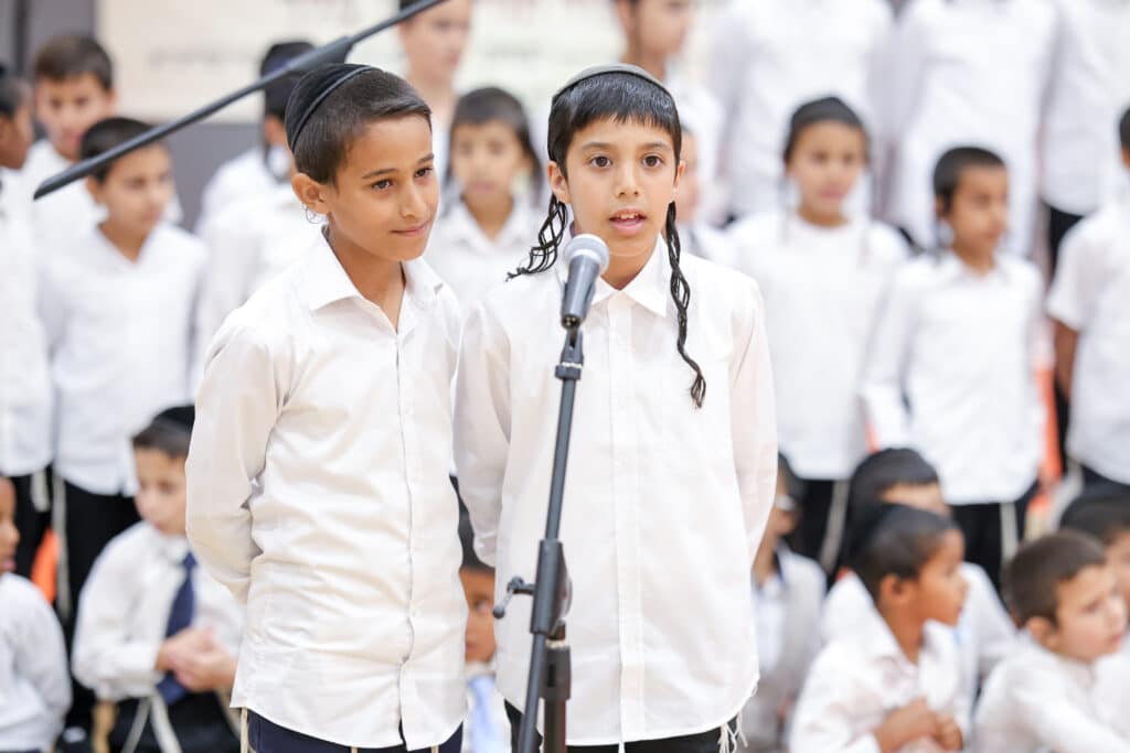 גדולי ישראל חיזקו את תלמוד התורה ביישוב החילוני