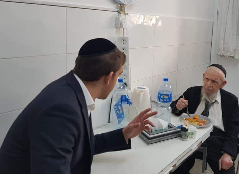 ר' צבי כהן עם הרב אדלשטיין