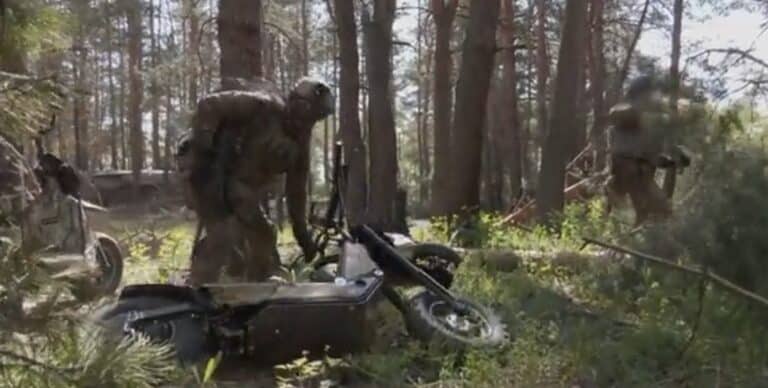 עם קורקינטים חשמליים: הנשק החדש של הצבא האוקראיני