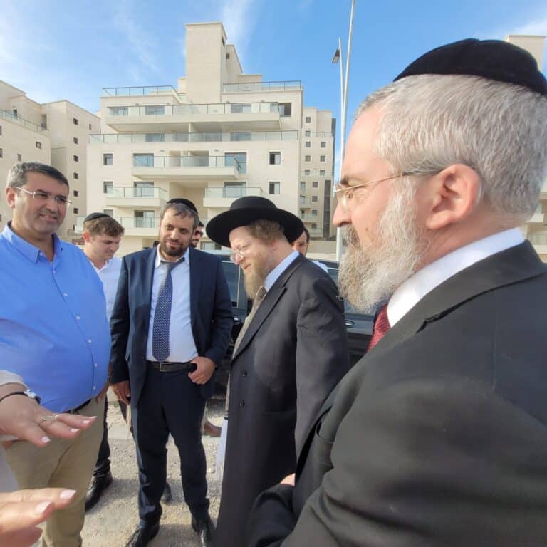 "על העבר, ההווה והעתיד": ראש הישיבה הודה לראש העיר