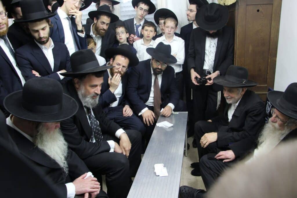 גדולי ישראל ואישי ציבור ניחמו בבית מרן זצוק"ל