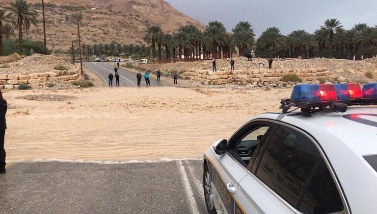 זה קיץ? במשטרה נערכים לשיטפונות בדרום