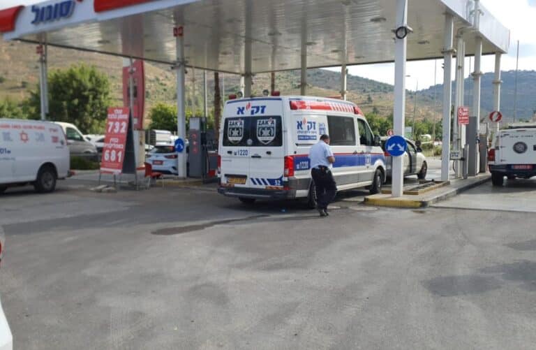 אלישע והראל הנרצחים בפיגוע הקשה בעלי