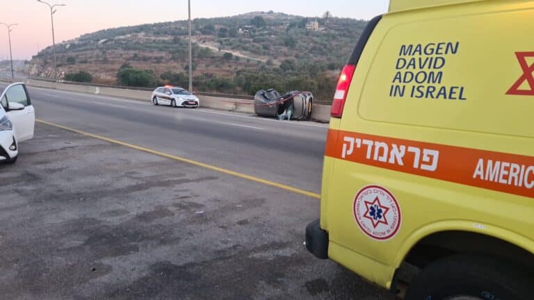 הקטל בכבישים, תאונת דרכים אמבולנס