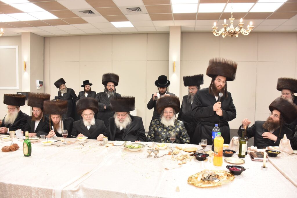 האדמו"ר פדה את הנכד • שמחת בית נדבורנה