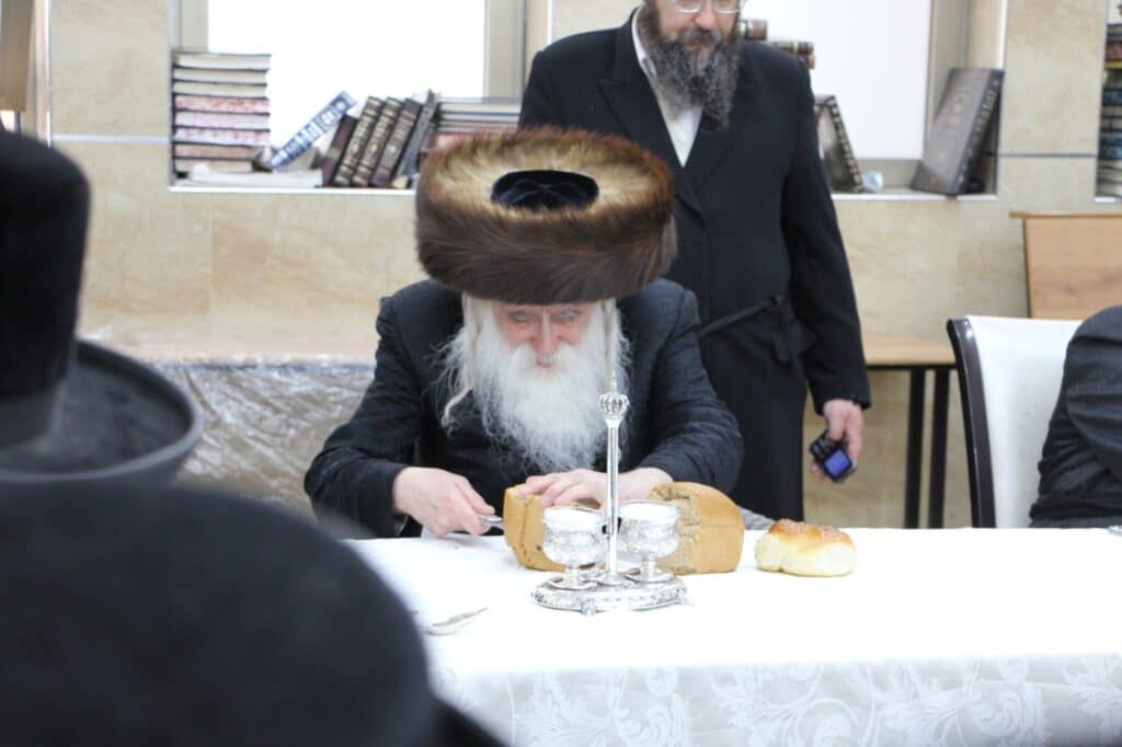 במחנובקא חגגו את שמחת הברית לנין האדמו"ר