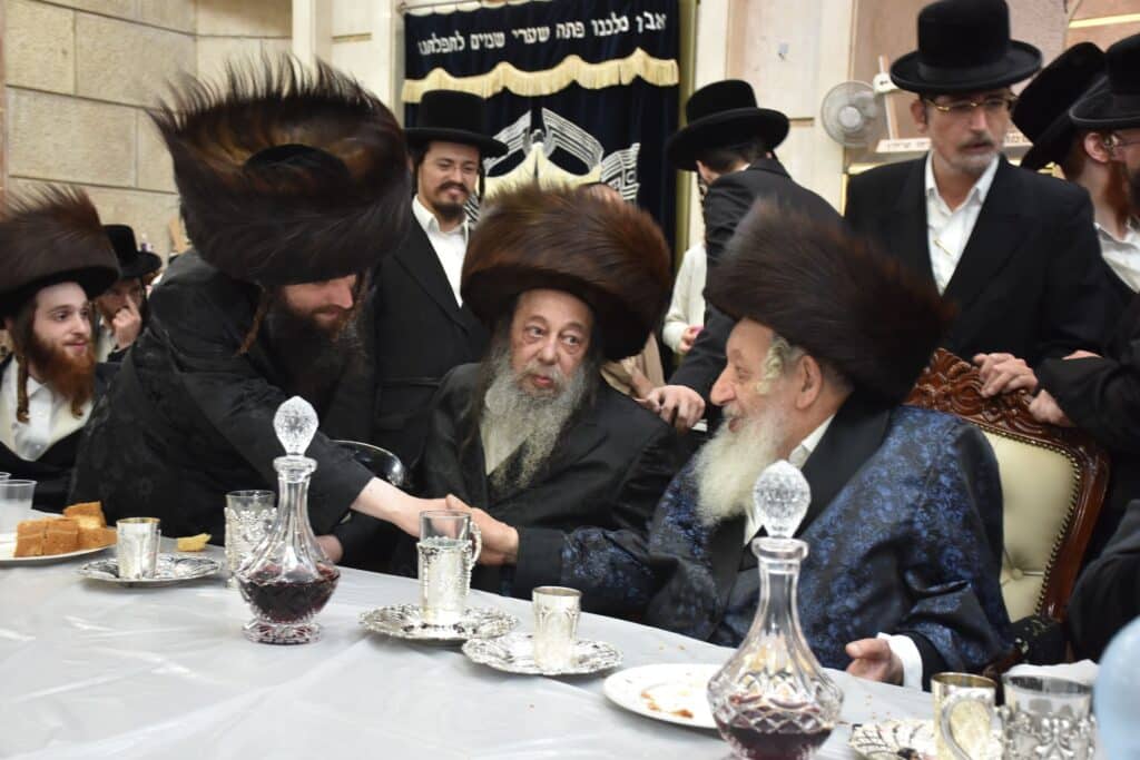 בנארל חגגו את שמחת הברית לנין כ"ק האדמו"ר