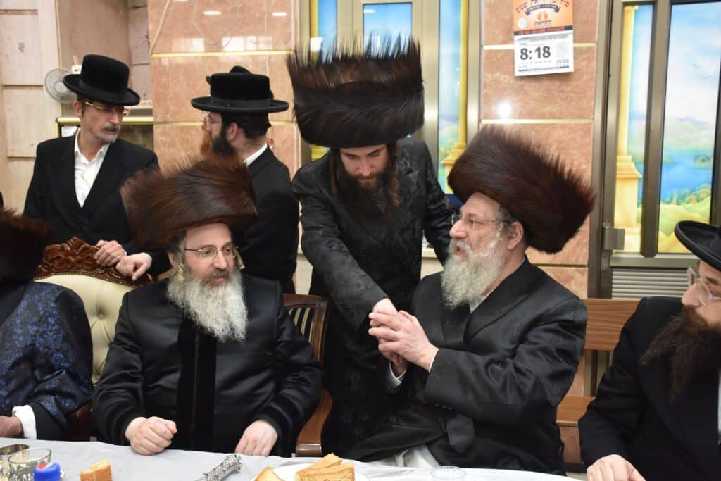 בנארל חגגו את שמחת הברית לנין כ"ק האדמו"ר