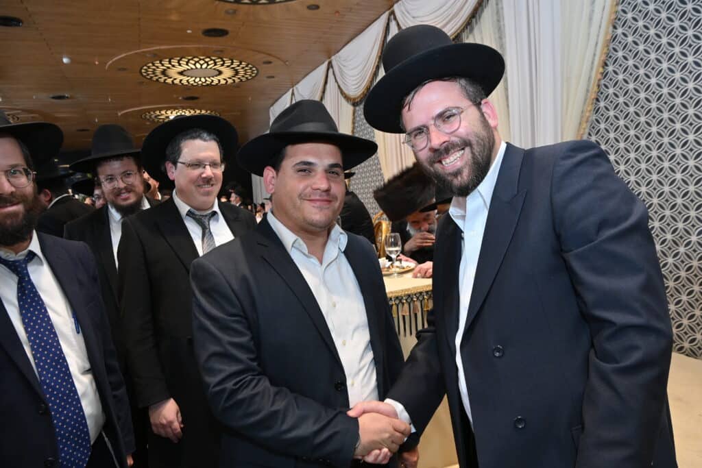 בראשות גדו"י: יו"ר האיחוד ערך בר מצווה לבנו, כולם התייצבו