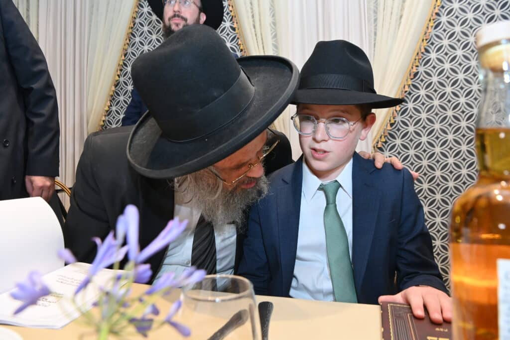 בראשות גדו"י: יו"ר האיחוד ערך בר מצווה לבנו, כולם התייצבו