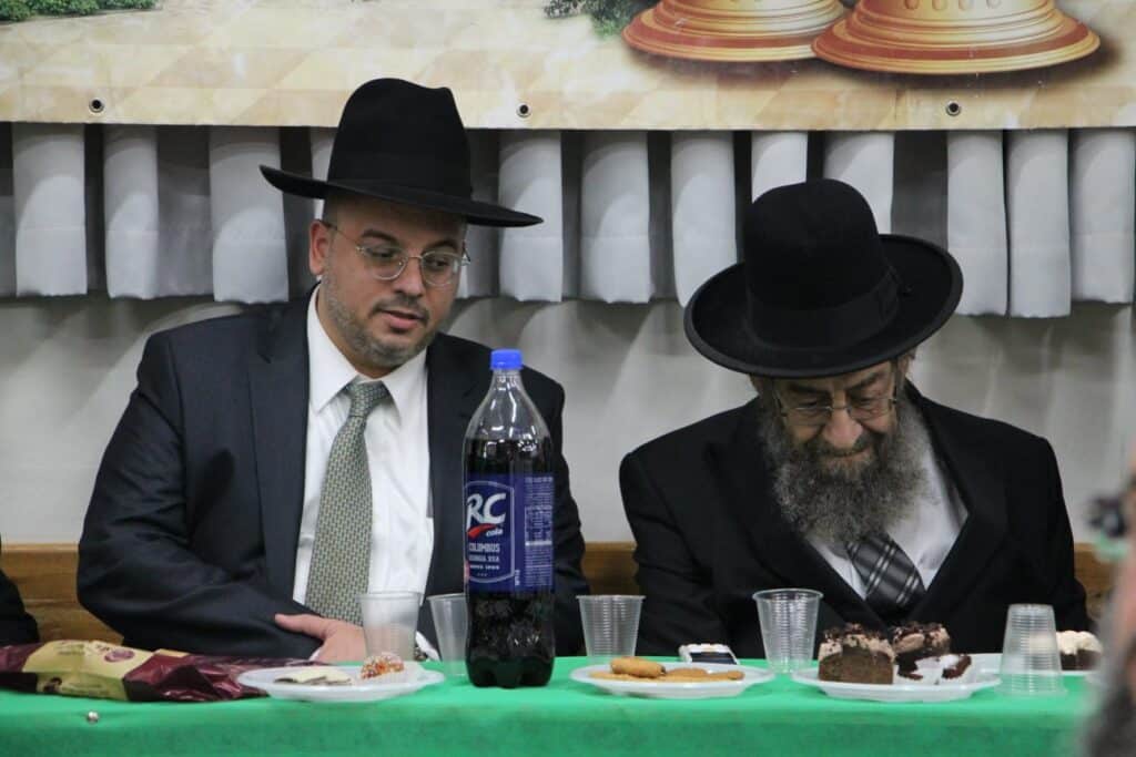 גלריה: רב העיר חילק תעודות לתלמידי 'כינור דוד'