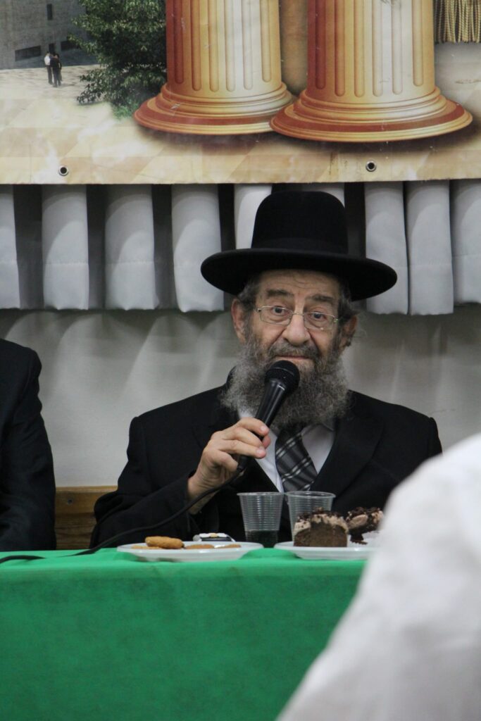 גלריה: רב העיר חילק תעודות לתלמידי 'כינור דוד'