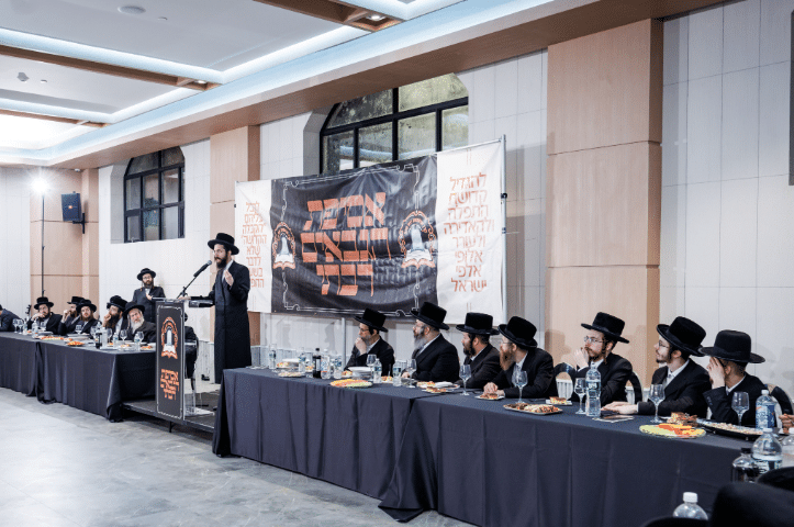 גלריה: היוזמה לשמור על כבוד בתי הכנסת