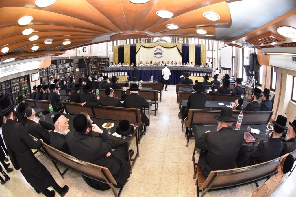 מרגש: התלמידים בלעלוב נבחנו על כל המסכת