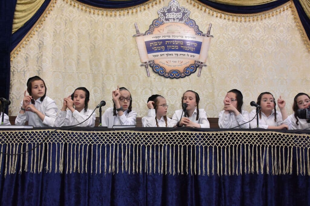 מרגש: התלמידים בלעלוב נבחנו על כל המסכת