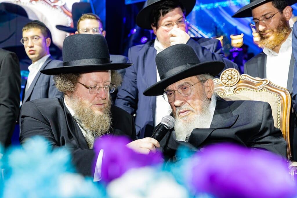 אלפים בסיום הרמב"ם של מפעל התורה העולמי 'שיננא'