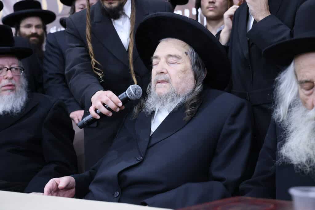 בעדה החרדית סיימו את הש"ס בהילולת הגאב"ד