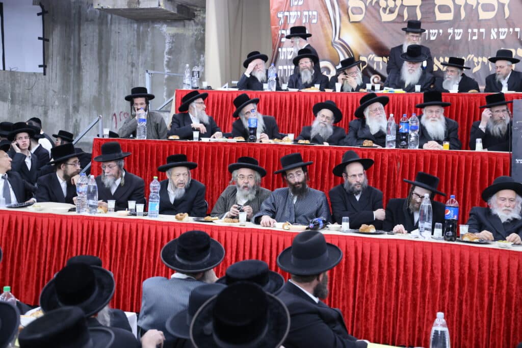 בעדה החרדית סיימו את הש"ס בהילולת הגאב"ד