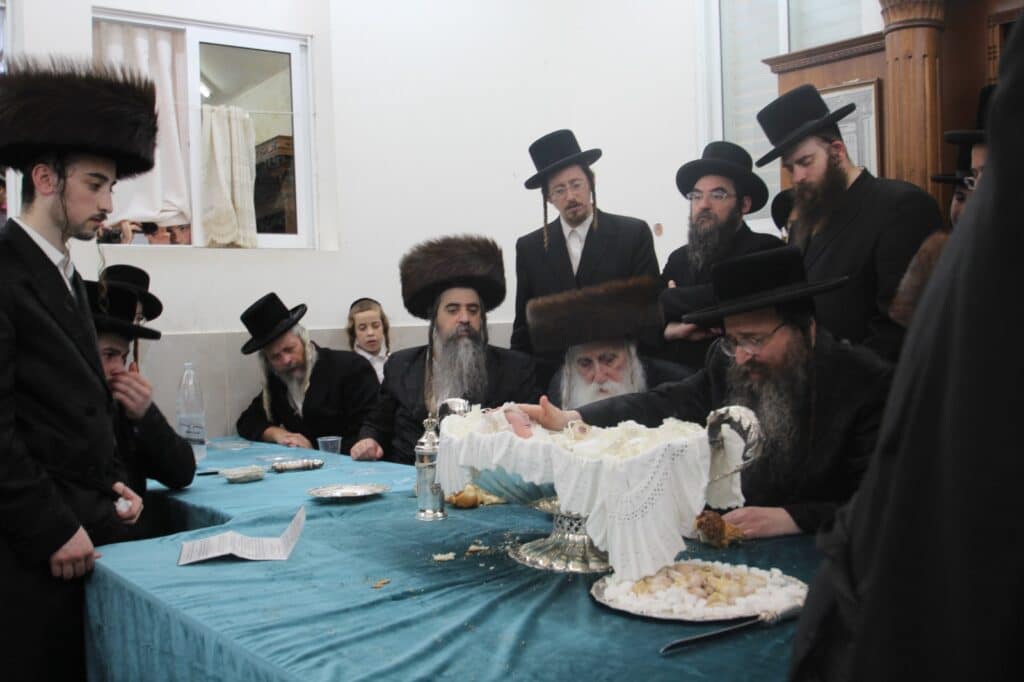 גלריה: במכנובקא חגגו פדיון לנכד האדמו"ר