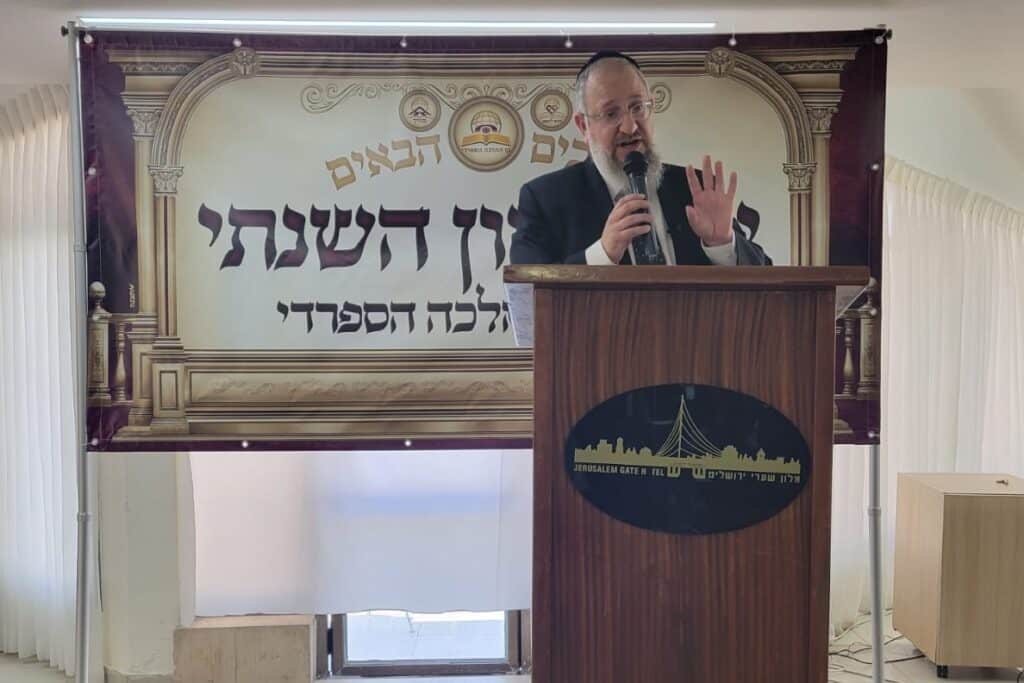 שאלה מורכבת: רבני קו ההלכה התכנסו ליום עיון