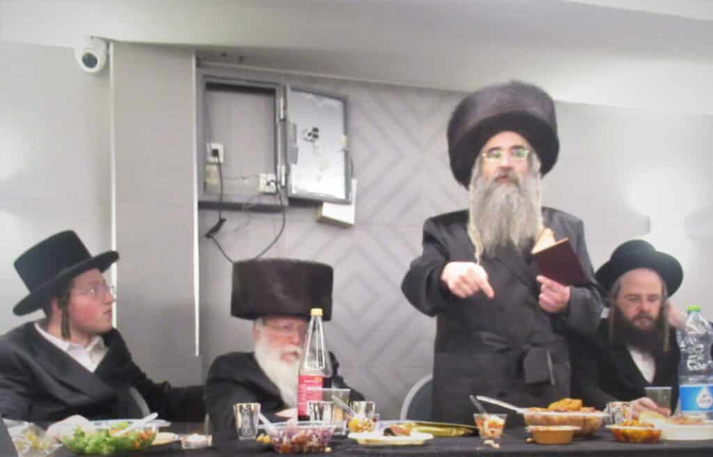 גלריה: שמחת האירוסין לנכדת האדמו"ר מקארלי