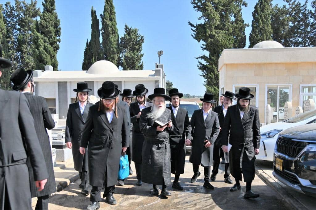 הילולת הרה"ק מצאנז קלויזנבורג זי"ע בצל חתנו הגדול