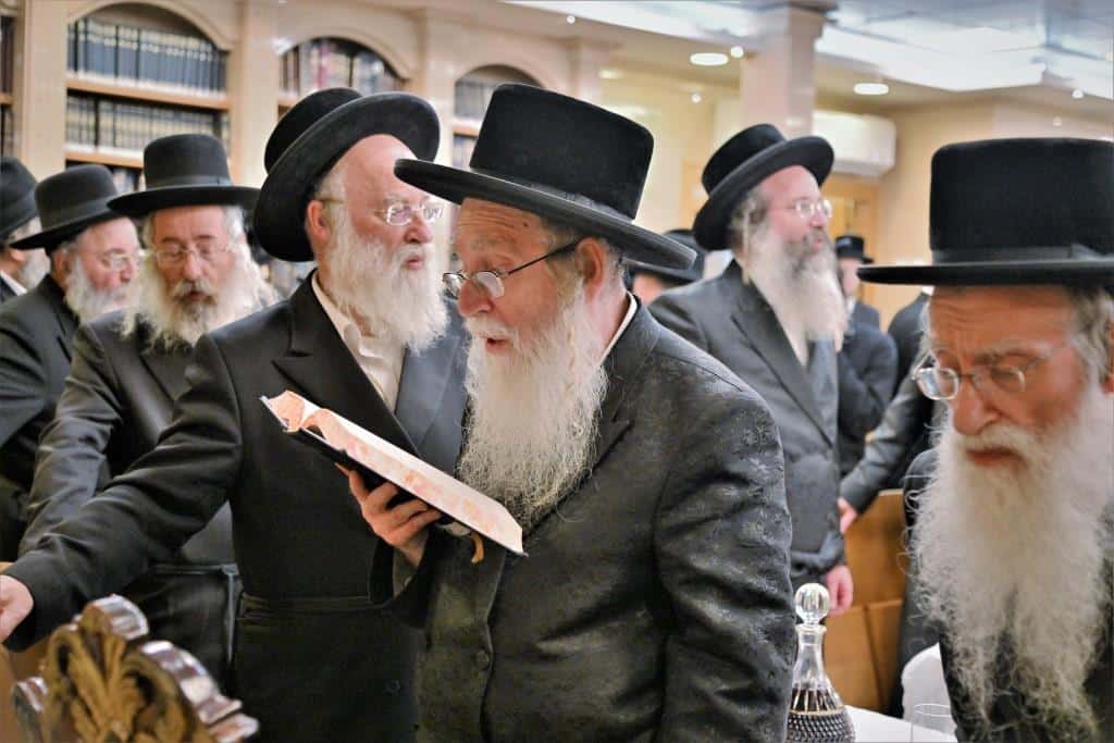 הילולת הרה"ק מצאנז קלויזנבורג זי"ע בצל חתנו הגדול