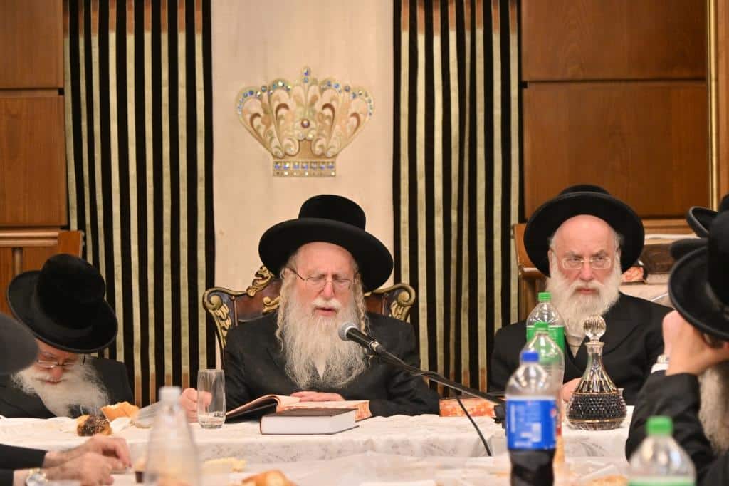 הילולת הרה"ק מצאנז קלויזנבורג זי"ע בצל חתנו הגדול