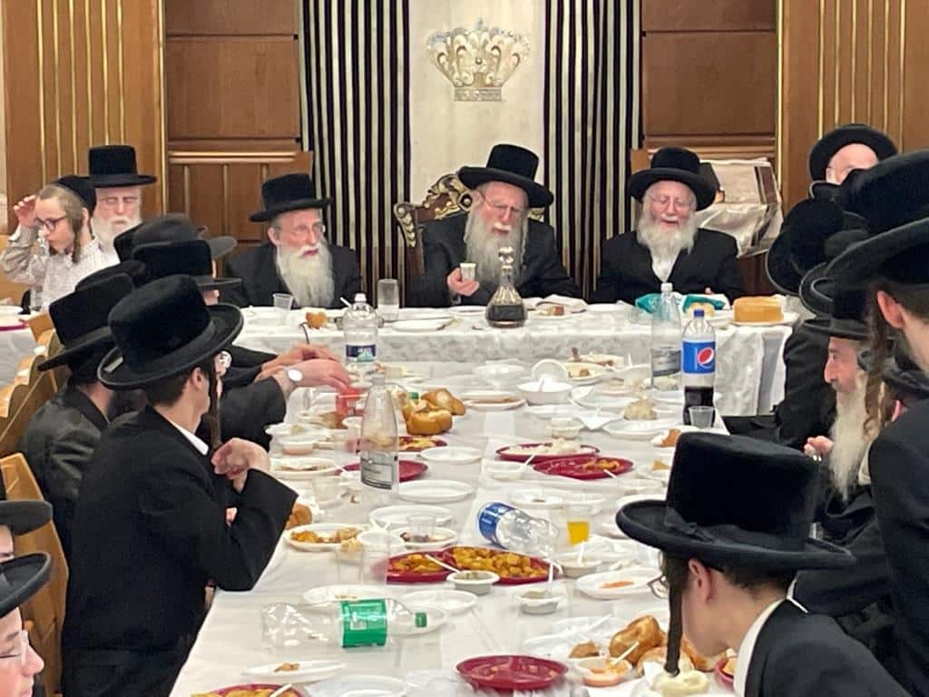 הילולת הרה"ק מצאנז קלויזנבורג זי"ע בצל חתנו הגדול