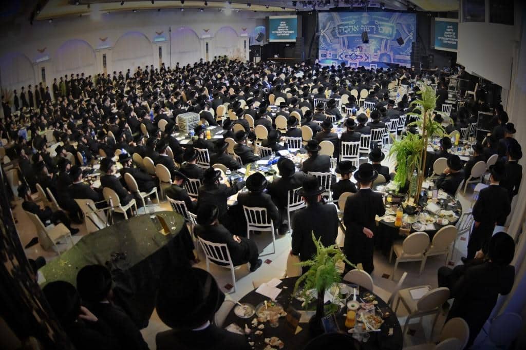 לבקשת האדמו"ר: חסידי ויז'ניץ התכנסו לכנס חיזוק