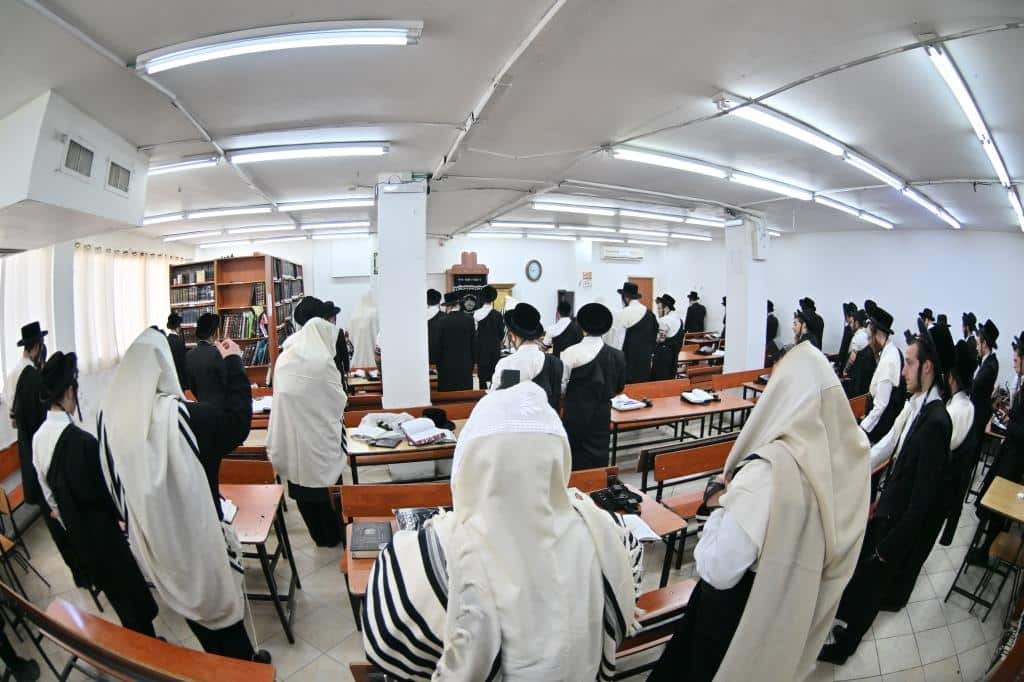 הילולת הרה"ק מצאנז קלויזנבורג זי"ע בצל חתנו הגדול